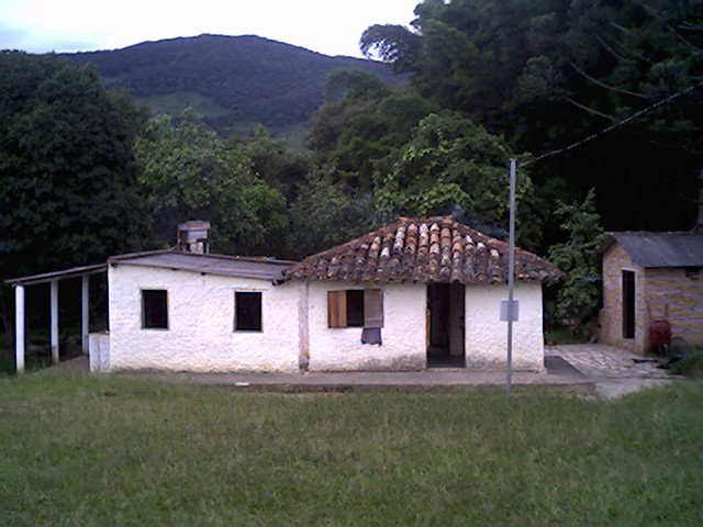 A casa de seu Noel Castro.